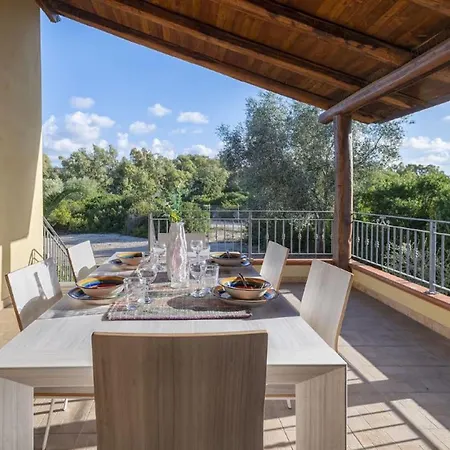 Fantastic Private Pool Bbq