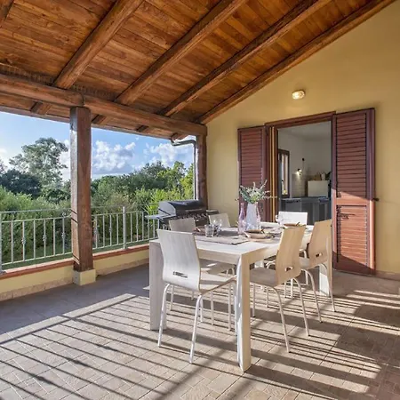 Fantastic Private Pool Bbq Villa